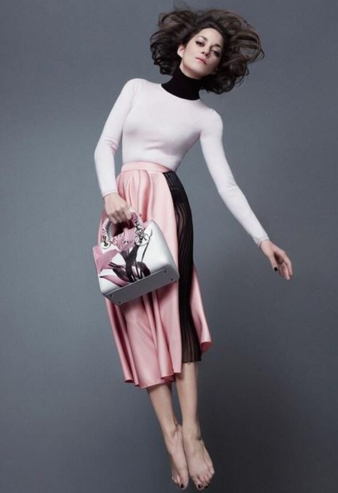 Marion-Cotillard-in-de-nieuwe-herfst-winter-campagne-2014-van-Lady-Dior-